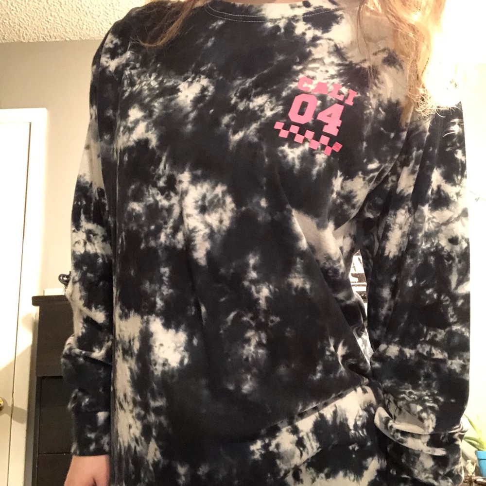 Tie dye long sleeve